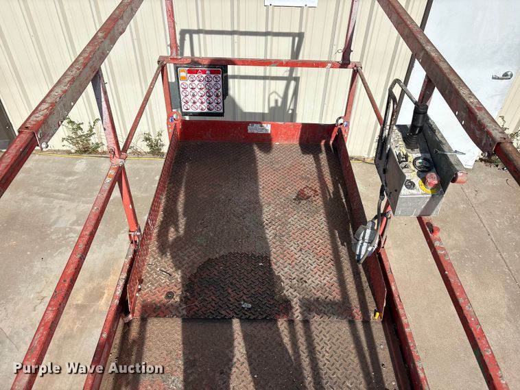 image for item JM9435 2018 Skyjack SJ4632 scissor lift