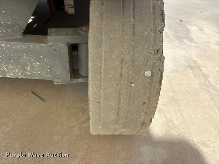 image for item JM9435 2018 Skyjack SJ4632 scissor lift