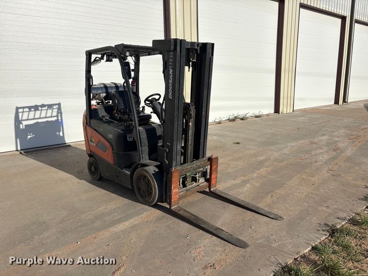 image for item JM9438 Doosan GC25S-9 forklift