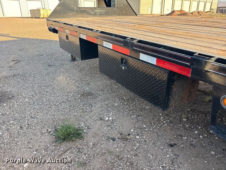 image for item JM9439 2025 Diamond C Fmax 210 tilt deck equipment trailer