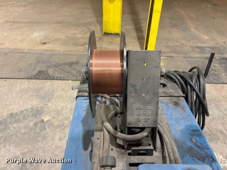 image for item JM9441 Miller Deltaweld 452 welder