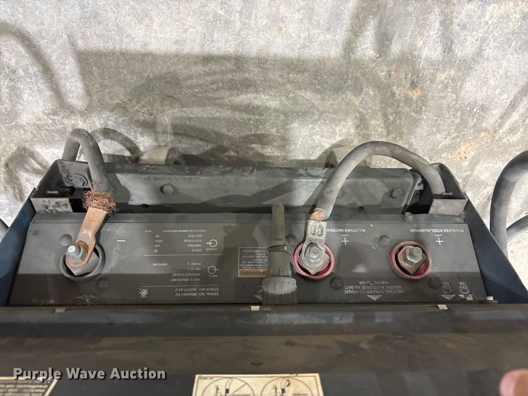 image for item JM9441 Miller Deltaweld 452 welder