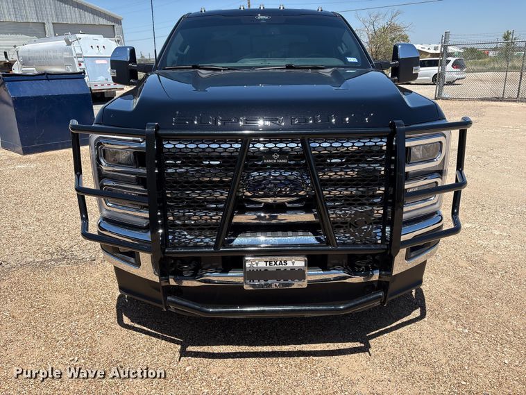 image for item JM9444 2026 Ford F350 Super Duty Crew Cab pickup truck