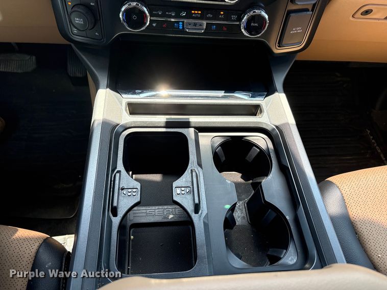 image for item JM9444 2026 Ford F350 Super Duty Crew Cab pickup truck