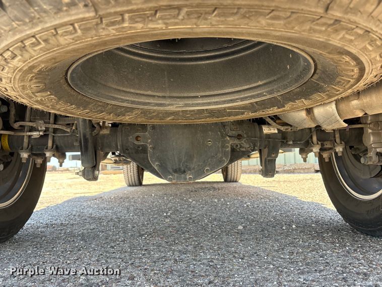 image for item JM9444 2026 Ford F350 Super Duty Crew Cab pickup truck