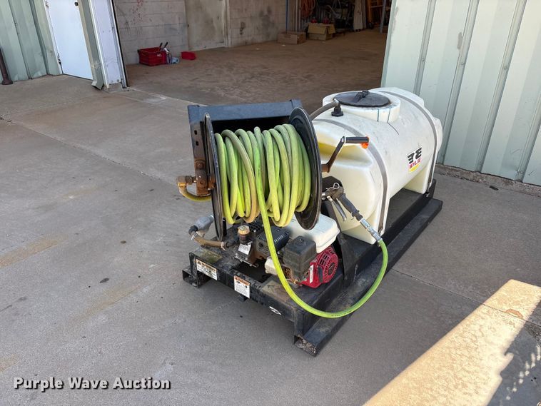 image for item JM9445 Wylie turf sprayer