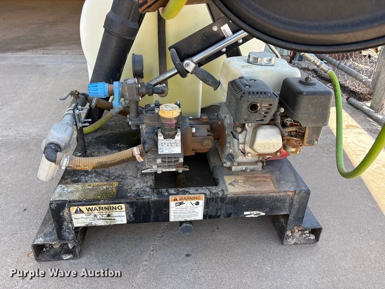 image for item JM9445 Wylie turf sprayer