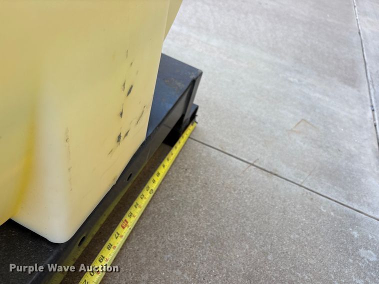 image for item JM9445 Wylie turf sprayer