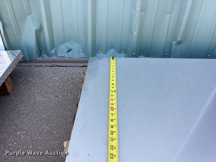 image for item JM9447 (2) plates of aluminum (8) pieces of aluminum diamond plate