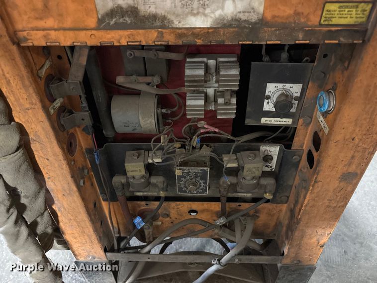 image for item JM9454 Air reduction company Heliwelder 300amp AC/DC welder