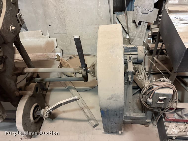 image for item JM9456 Break