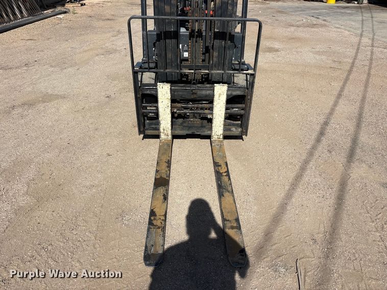 image for item JM9463 Bobcat G35NC-7 forklift