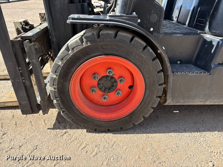 image for item JM9463 Bobcat G35NC-7 forklift