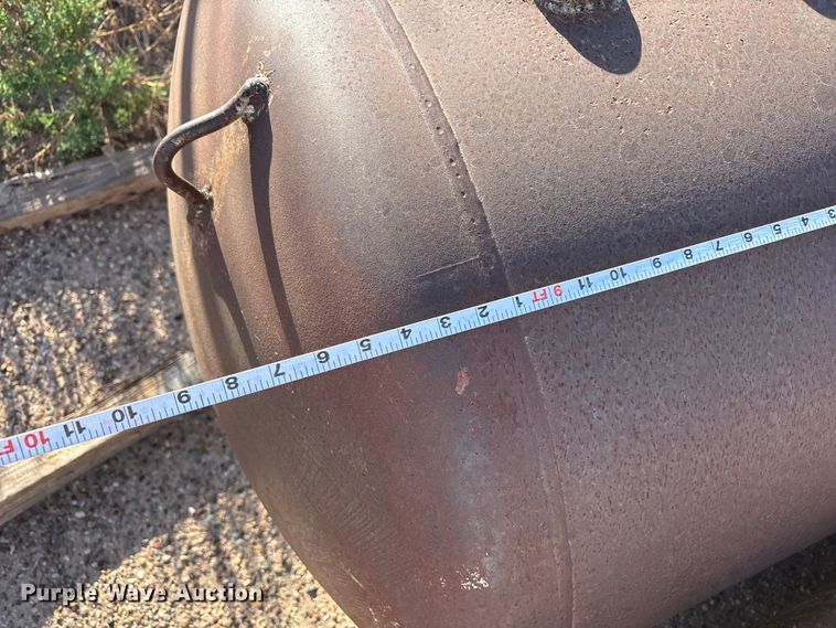 image for item JM9473 (4) tanks