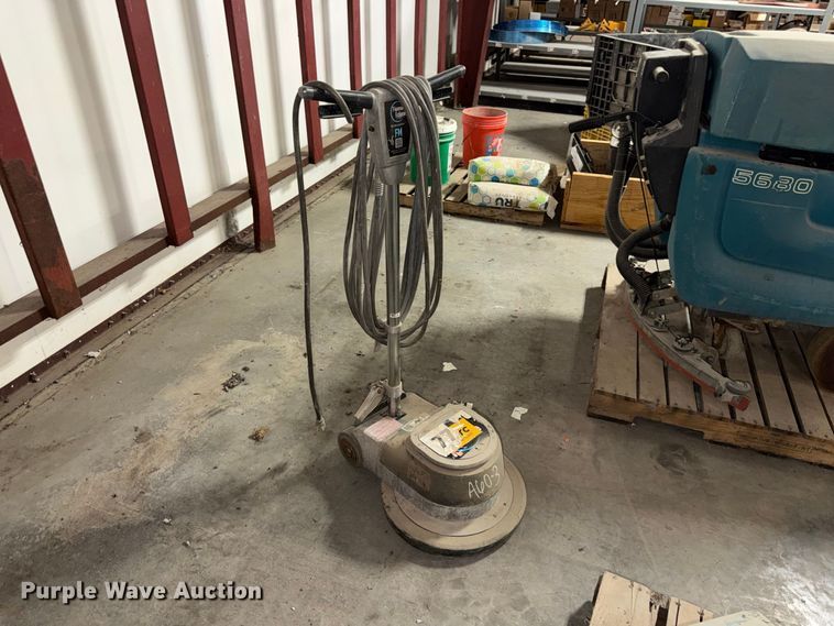 image for item MQ9087 (3) floor scrubbers