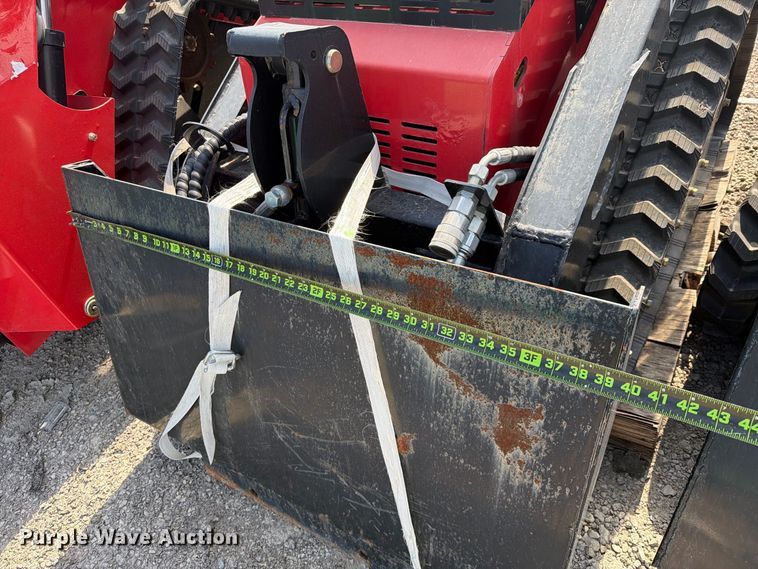 image for item NC9949 Erie Industries SCL850 compact utility loader