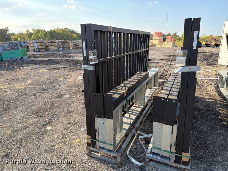 image for item NC9966 Valley Pioneer F20 gate