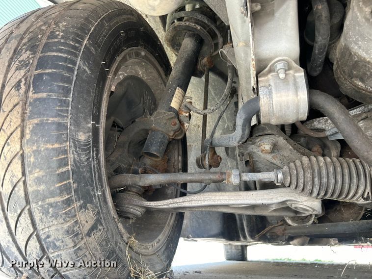 image for item NM9838 2000 BMW 323i 