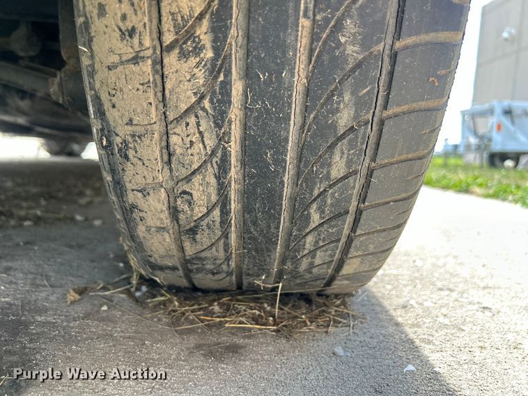 image for item NM9838 2000 BMW 323i 