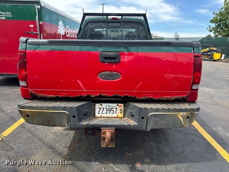 image for item OE9611 2005 Ford F250 Super Duty Ext. Cab pickup truck