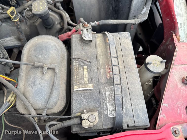 image for item OE9611 2005 Ford F250 Super Duty Ext. Cab pickup truck