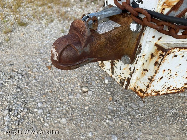 image for item OE9702 1999 Aerolift equipment trailer