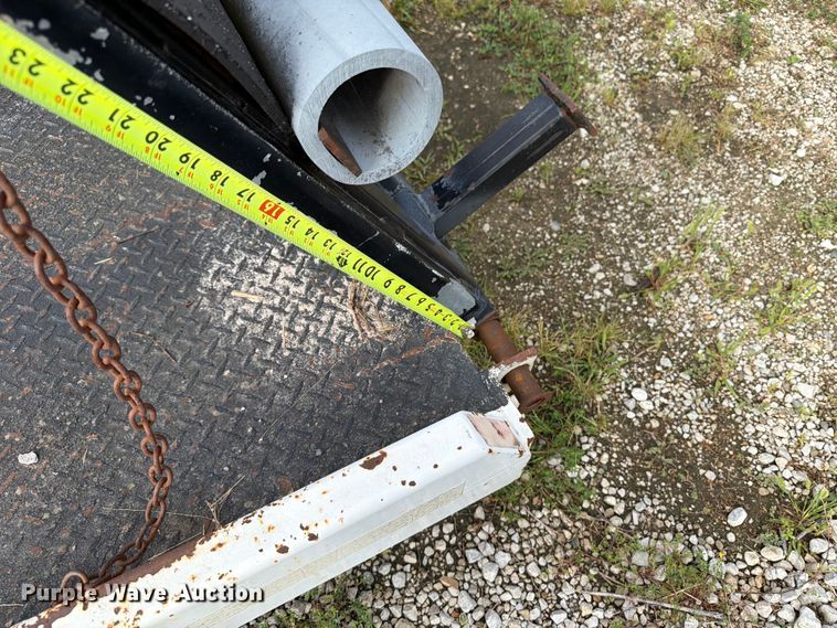 image for item OE9702 1999 Aerolift equipment trailer