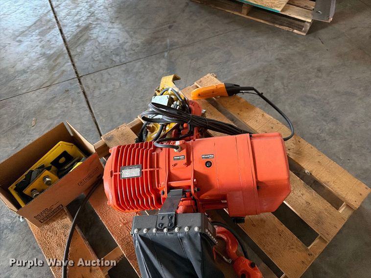 image for item OE9703 Shop built overhead crane