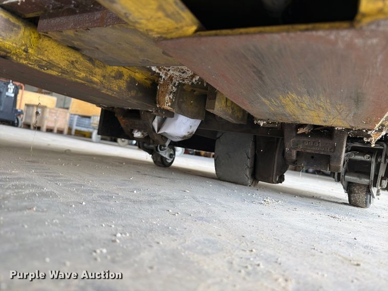 image for item OE9706 Hyster B60XT pallet jack
