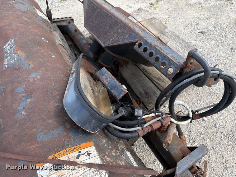 image for item OE9710 Ingersoll Rand skid steer broom