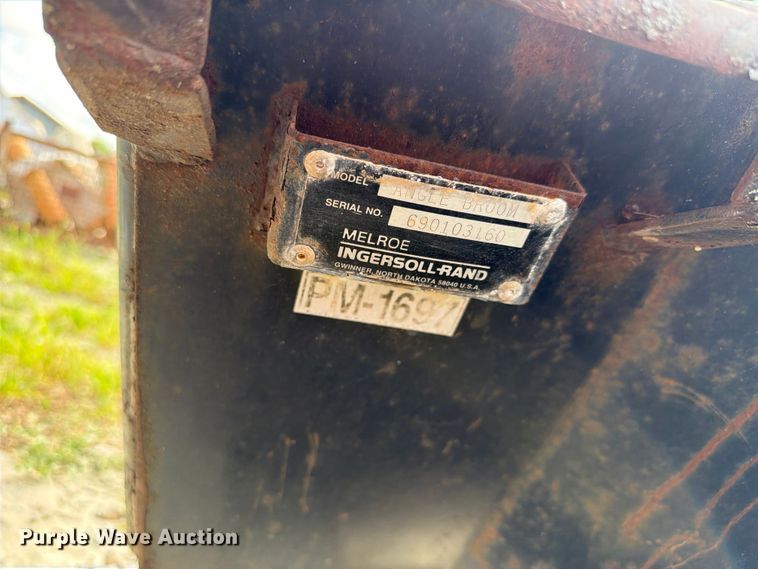image for item OE9710 Ingersoll Rand skid steer broom
