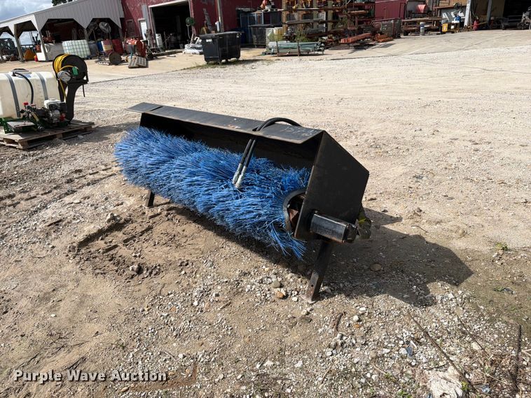 image for item OE9711 skid steer broom