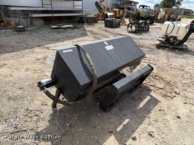 image for item OE9711 skid steer broom