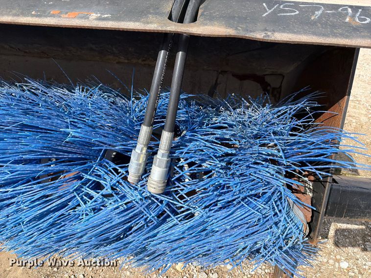 image for item OE9711 skid steer broom