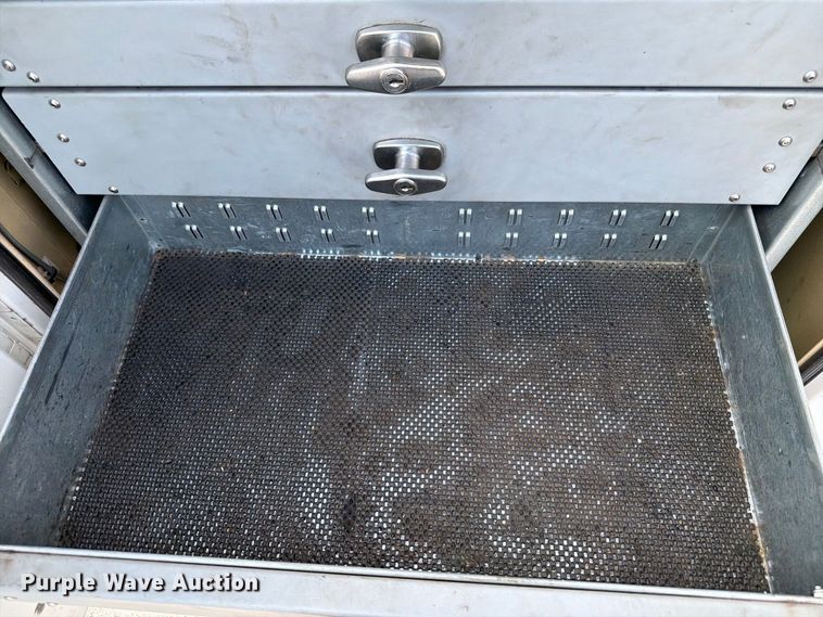 image for item OE9717 2011 Ford F350 Super Duty XL utility bed pickup truck