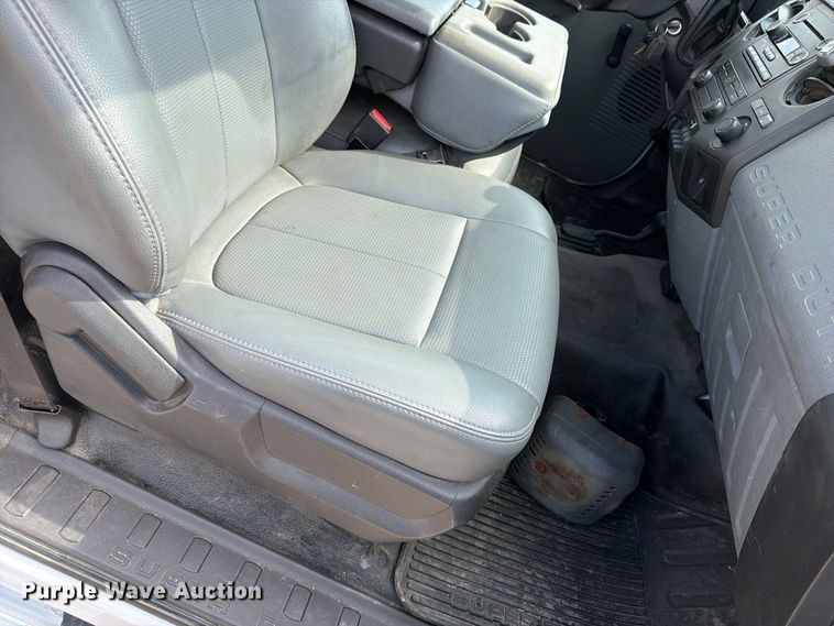 image for item OE9717 2011 Ford F350 Super Duty XL utility bed pickup truck