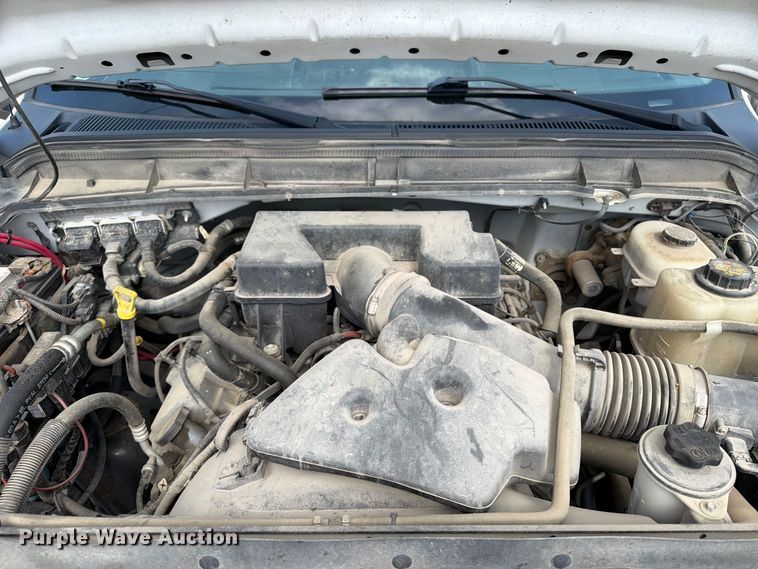 image for item OE9717 2011 Ford F350 Super Duty XL utility bed pickup truck