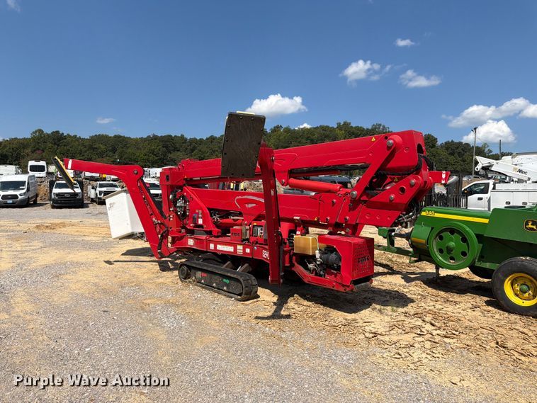 image for item YA1666 2022 CMC S28 tracked boom lift