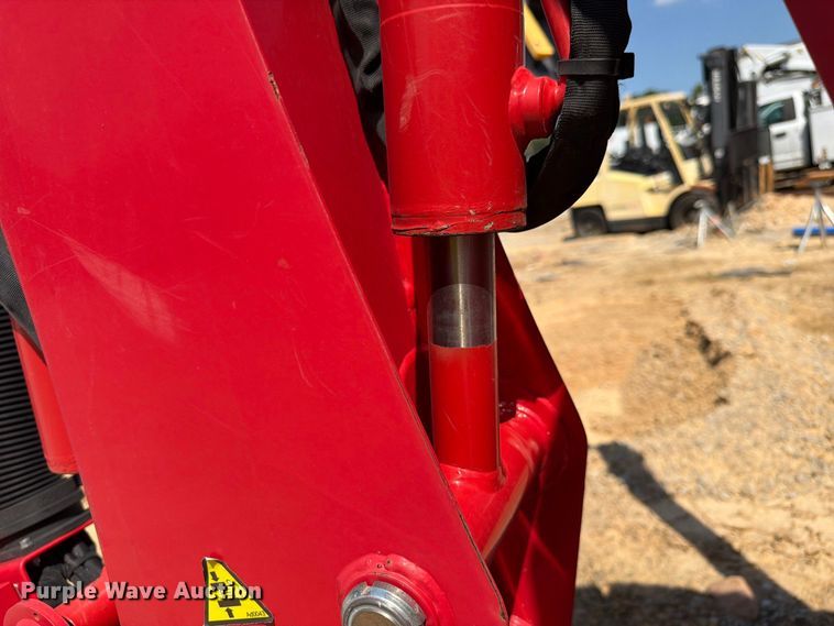 image for item YA1666 2022 CMC S28 tracked boom lift