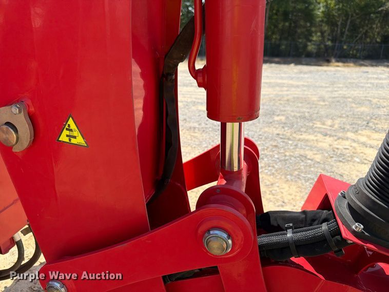 image for item YA1666 2022 CMC S28 tracked boom lift