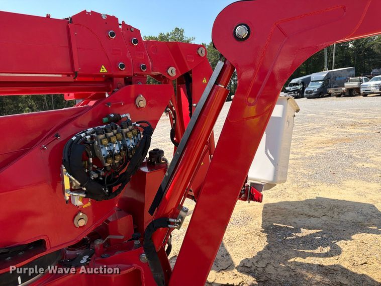 image for item YA1666 2022 CMC S28 tracked boom lift