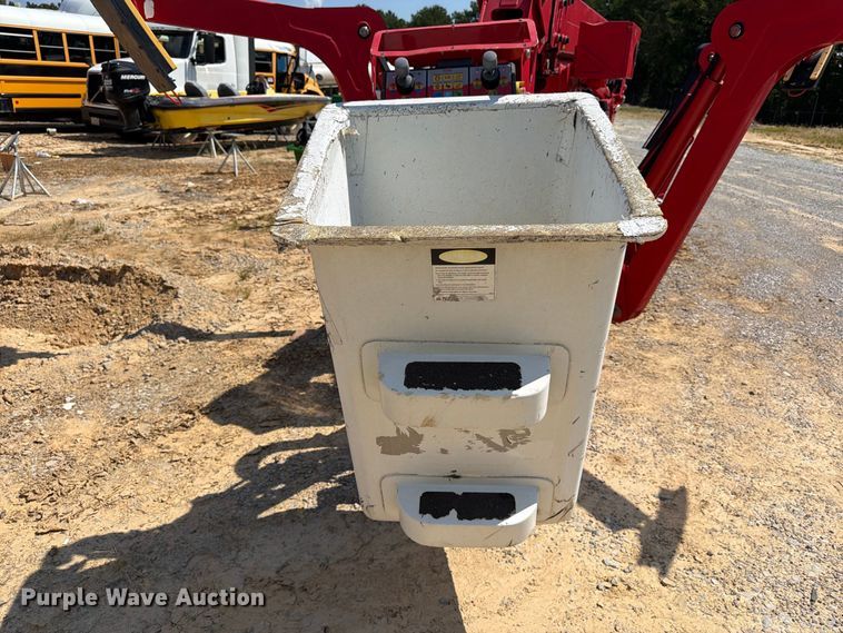image for item YA1666 2022 CMC S28 tracked boom lift
