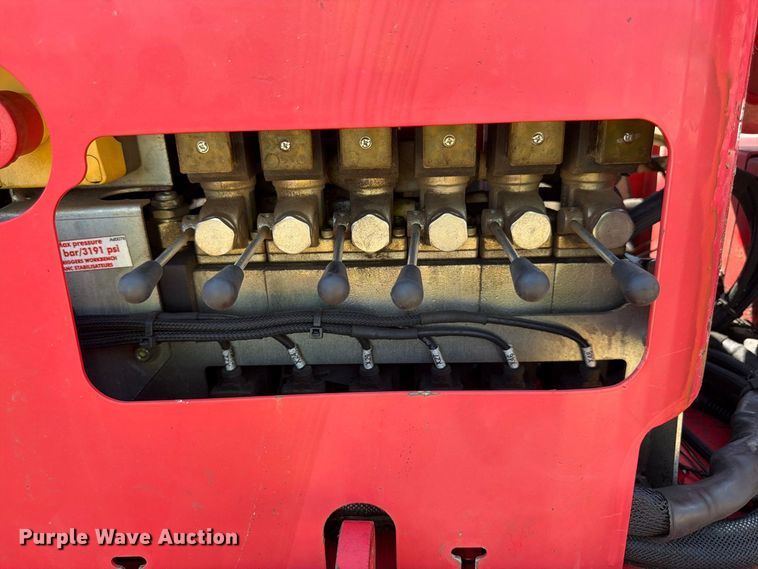 image for item YA1666 2022 CMC S28 tracked boom lift