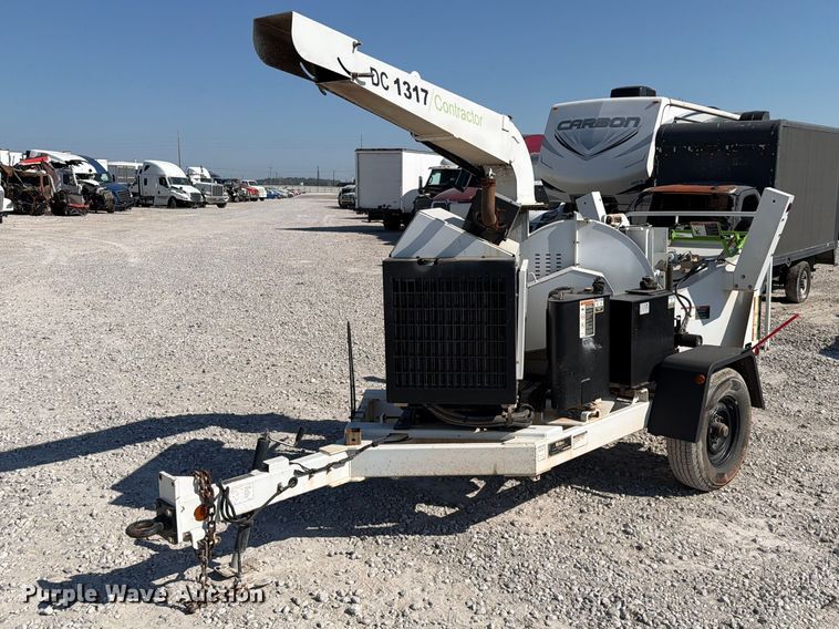 image for item YA3242 2019 Altec DC 1317 wood chipper