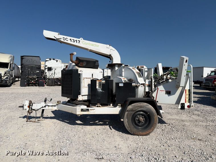 image for item YA3242 2019 Altec DC 1317 wood chipper