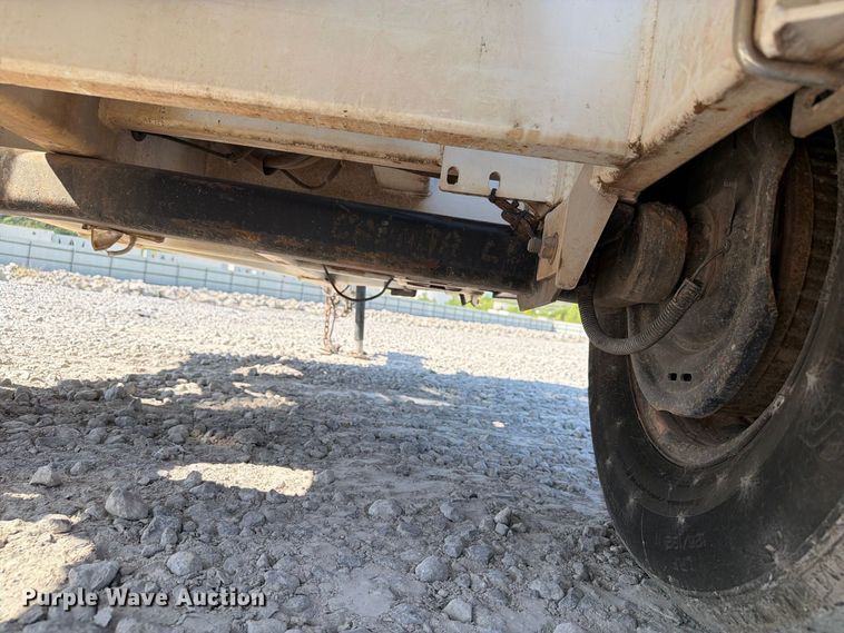 image for item YA3242 2019 Altec DC 1317 wood chipper