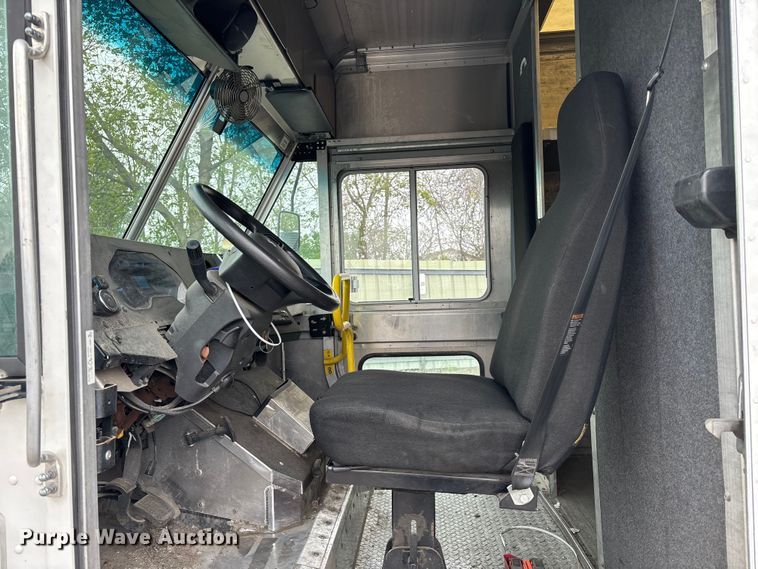image for item YA3428 2021 Ford F59 delivery truck