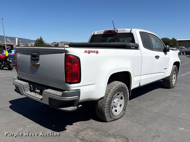 image for item YA3504 2019 Chevrolet Colorado Ext. Cab pickup truck
