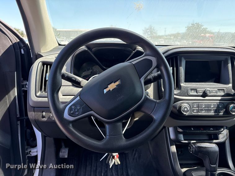 image for item YA3504 2019 Chevrolet Colorado Ext. Cab pickup truck