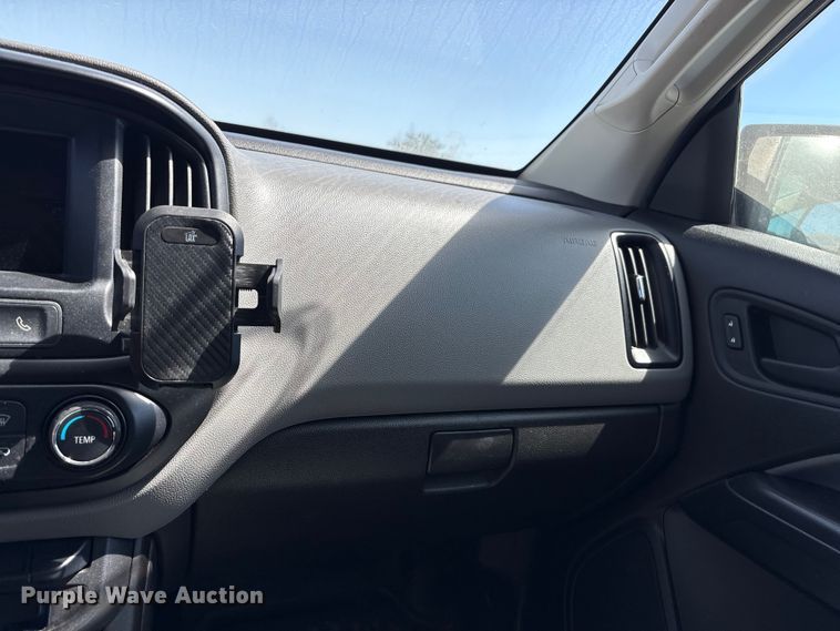 image for item YA3504 2019 Chevrolet Colorado Ext. Cab pickup truck